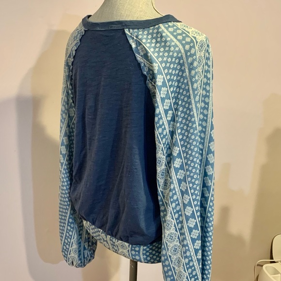 Umgee Top - Picture 5 of 10